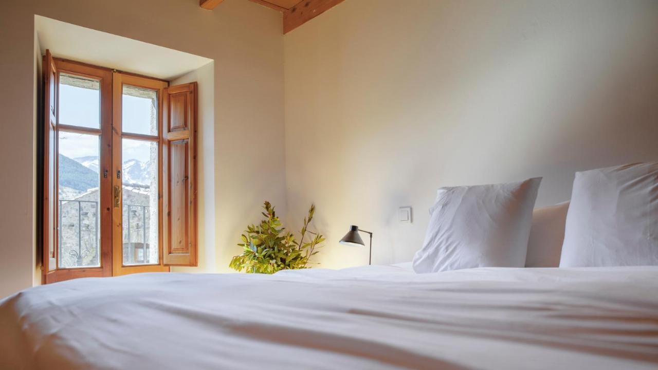 Montellá Cal Calsot Casa Rural "Adults Only" מראה חיצוני תמונה