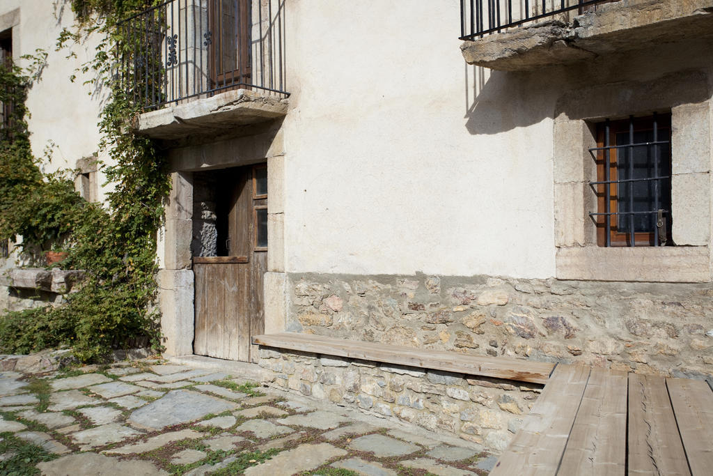 Montellá Cal Calsot Casa Rural "Adults Only" מראה חיצוני תמונה